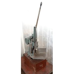 手動式コーナーカッター(角丸機械) 電源不要