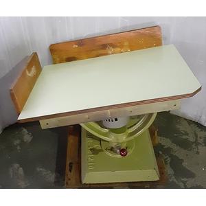 ジョガー(紙揃え機,突揃機) 最大対応サイズ490×650mm 100V電源