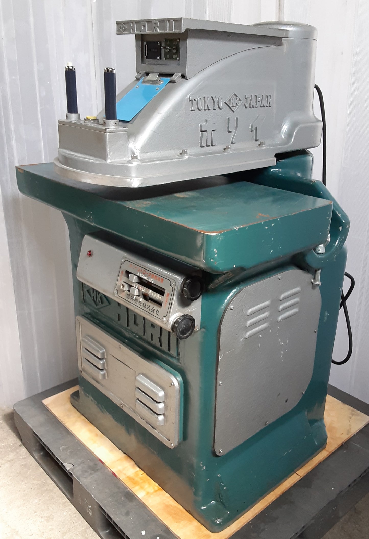 堀井機械製 クリッカー式油圧プレス機 horiikikai1-mhc900-3030