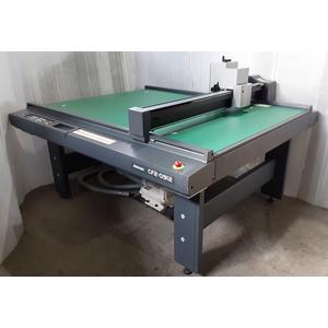 フラットベッド型カッティングプロッタ CF2-0912 カット可能範囲900x1200mm ミマキエンジニアリング(Mimaki)製