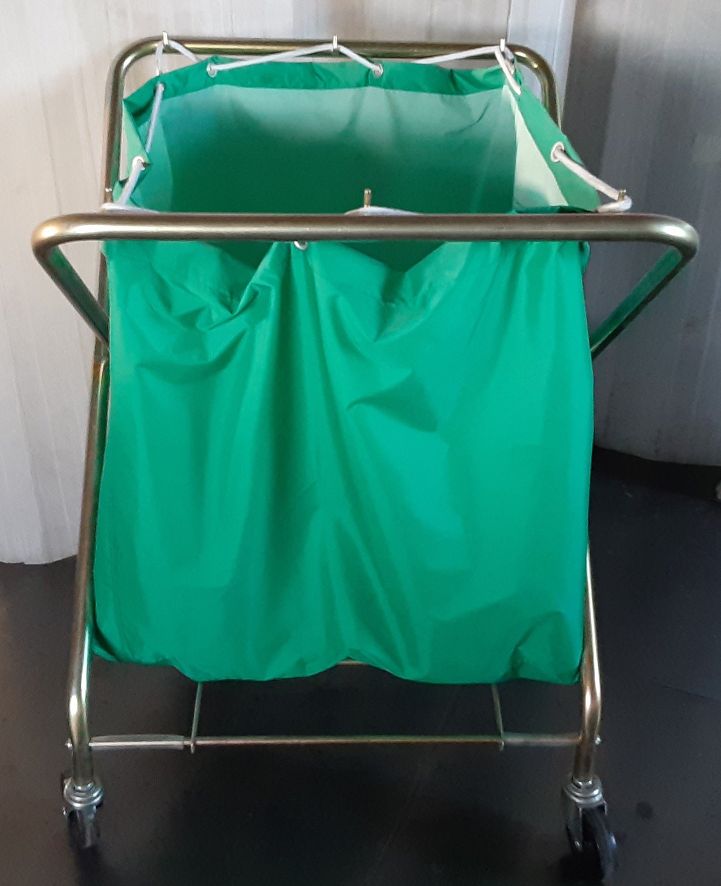 山崎産業製 ダストカート コンドルダストカート (緑 大) フレーム･袋セット 容量約210L yamazaki1-210l-1078