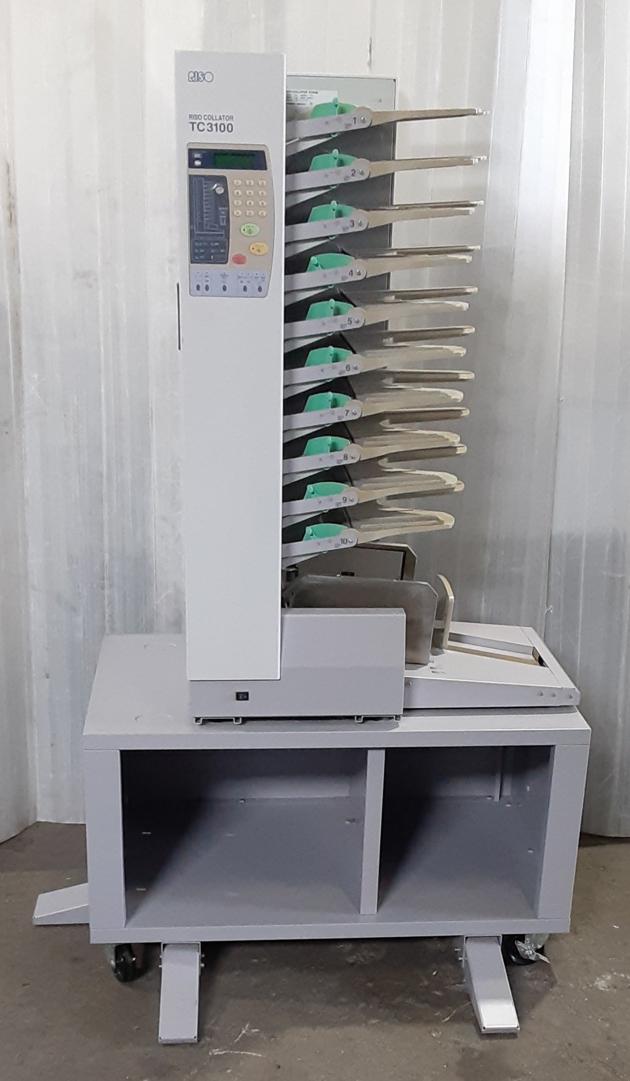 リソー TC3100 コロ式卓上丁合機 riso1-tc3100-4001