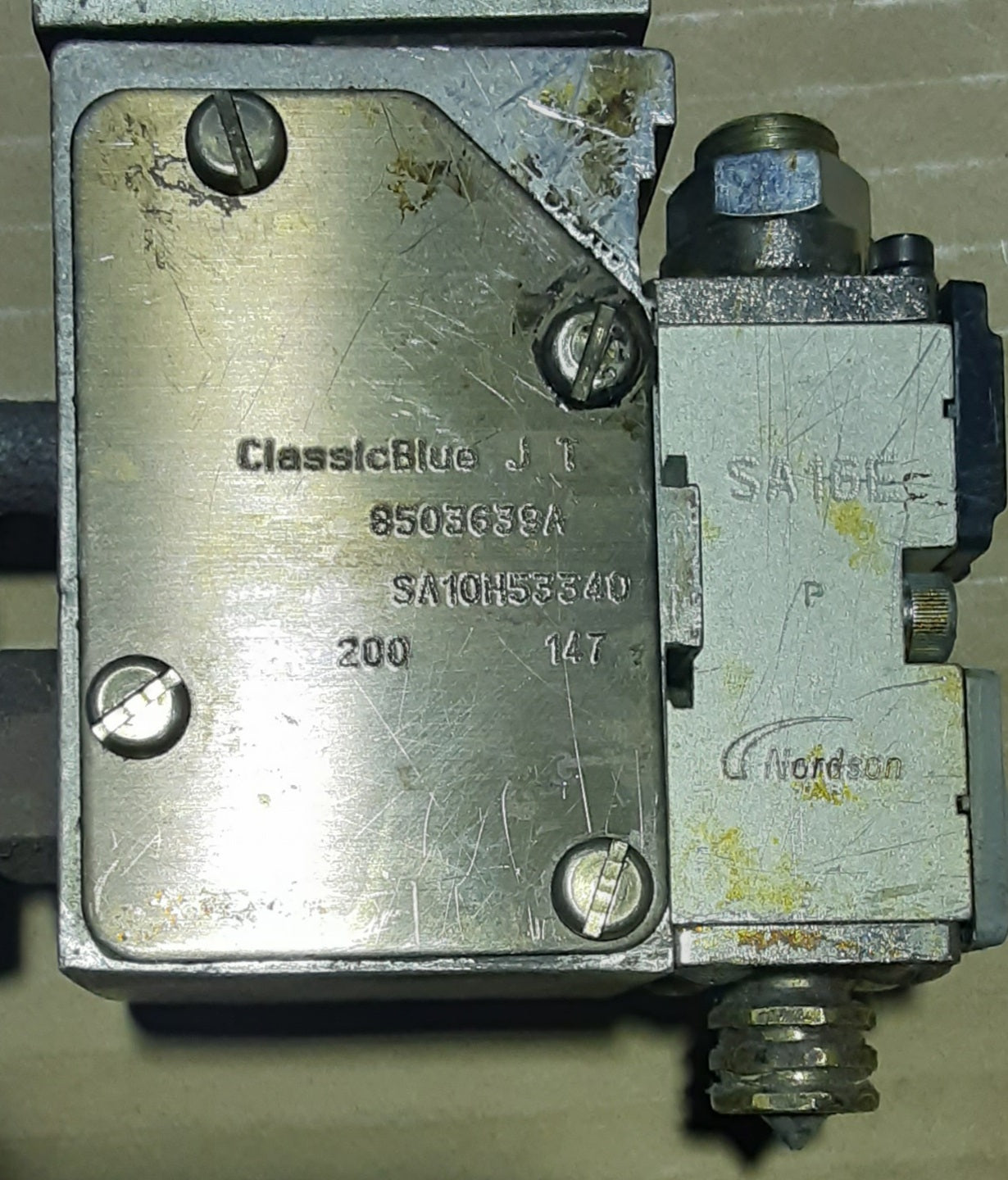 ノードソン製 ホットメルト用 アプリケータ クラシックブルー JT パーツナンバー8503639A SA16E 24VDCプラグ付き nordson1-jt8503639-1281