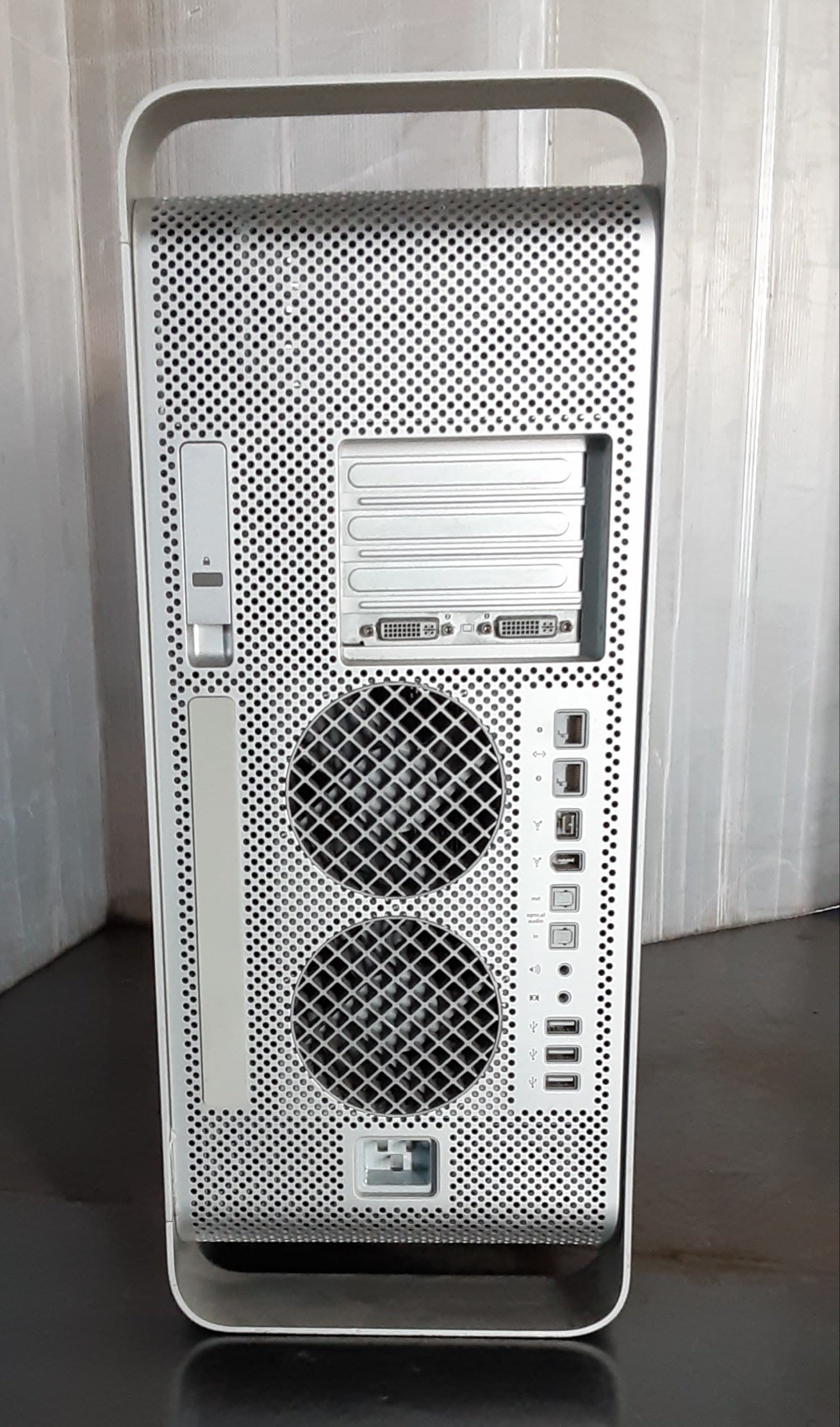 Apple(アップル)製 Power Mac G5 パソコン DTP用 apple1-powermacg5-2044