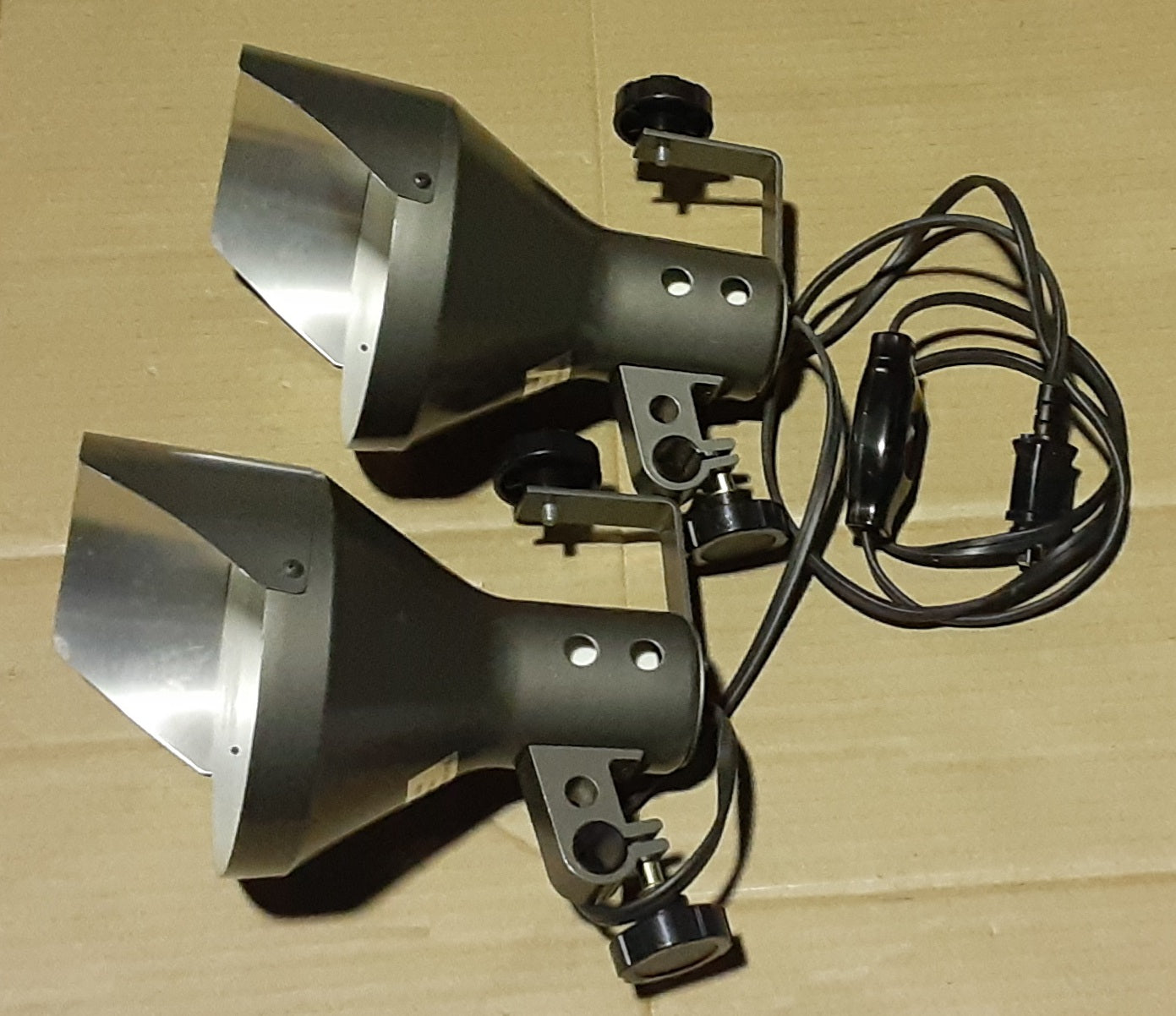 伸興産業 スポットライト用 ランプホルダー 100V-500W shinkosangyo1-lampholder100v500w-1013