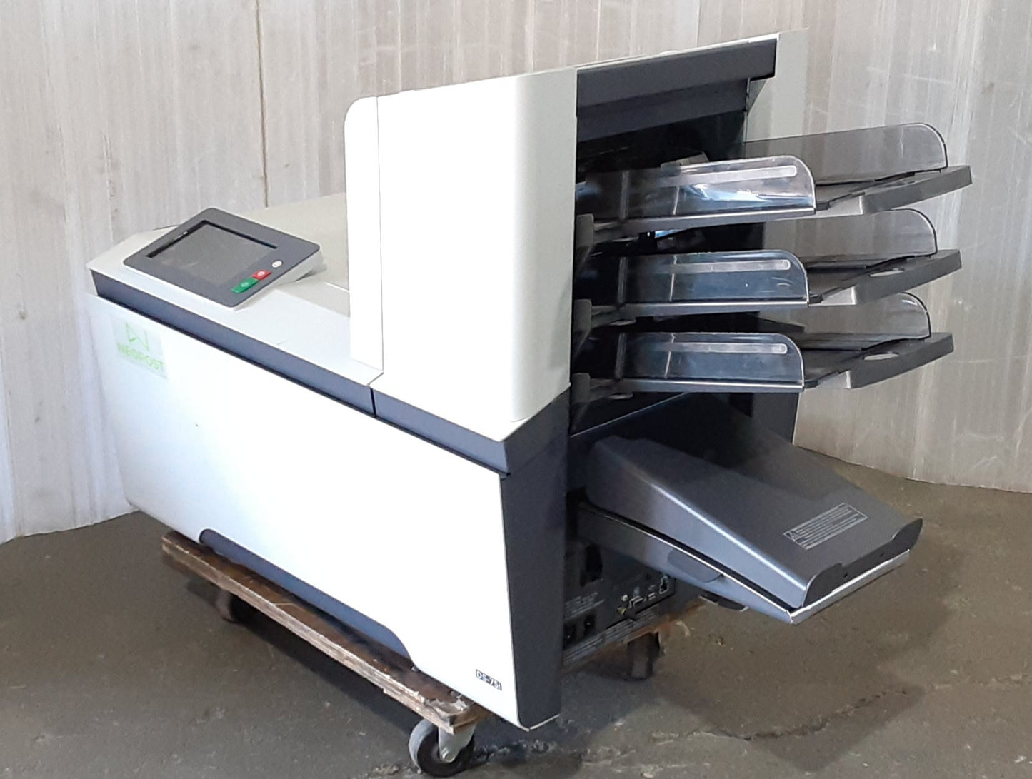 ネオポスト製 封入封かん機 DS-75i Specialモデル 丁合3段 中規模オフィス quadient1-ds75i-4001