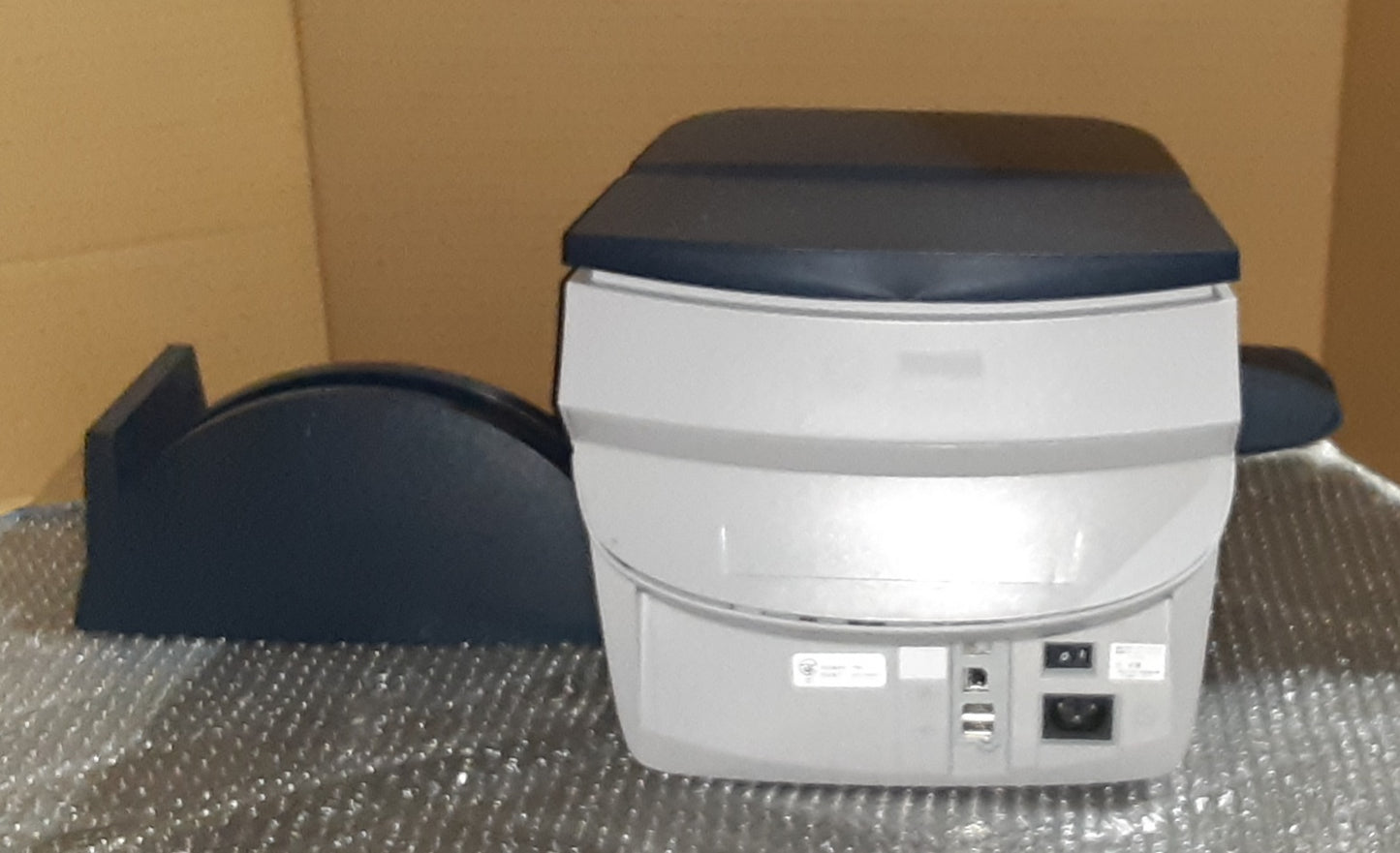 ピツニーボウズ製 DM100S+ 郵便料金計器 郵便料金別納用機械 (最大封筒サイズ381×330mm) pitneybowes1-dm100s-3048