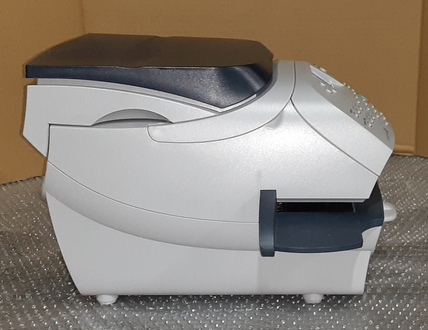 ピツニーボウズ製 DM100S+ 郵便料金計器 郵便料金別納用機械 (最大封筒サイズ381×330mm) pitneybowes1-dm100s-3048