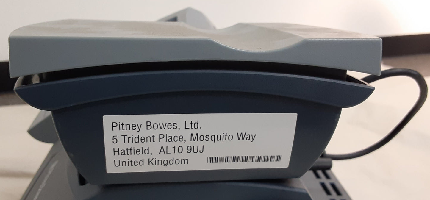 ピツニーボウズ K700 デジタル式郵便料金計器 小規模オフィス向け pitneybowes1-k700-3001