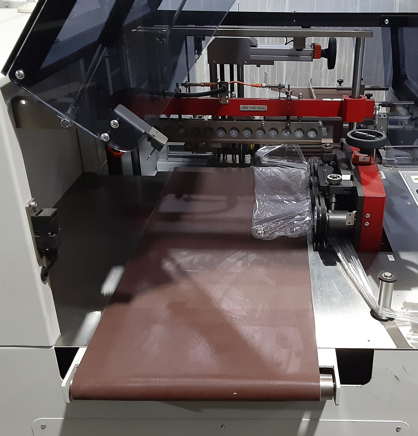 エヌエス技研 NSV-5060 大型自動包装機 直行型L型シュリンク包装機 シーラー nsgiken-nsv5060l-9001