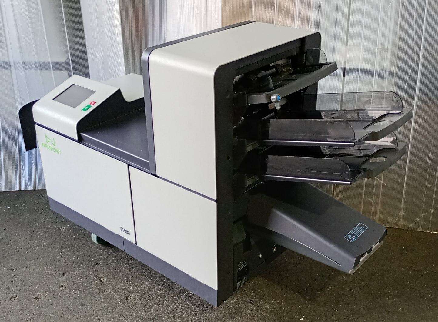 ネオポスト(クアディエント) DS-63 封入封かん機 neopost1-ds63-6001