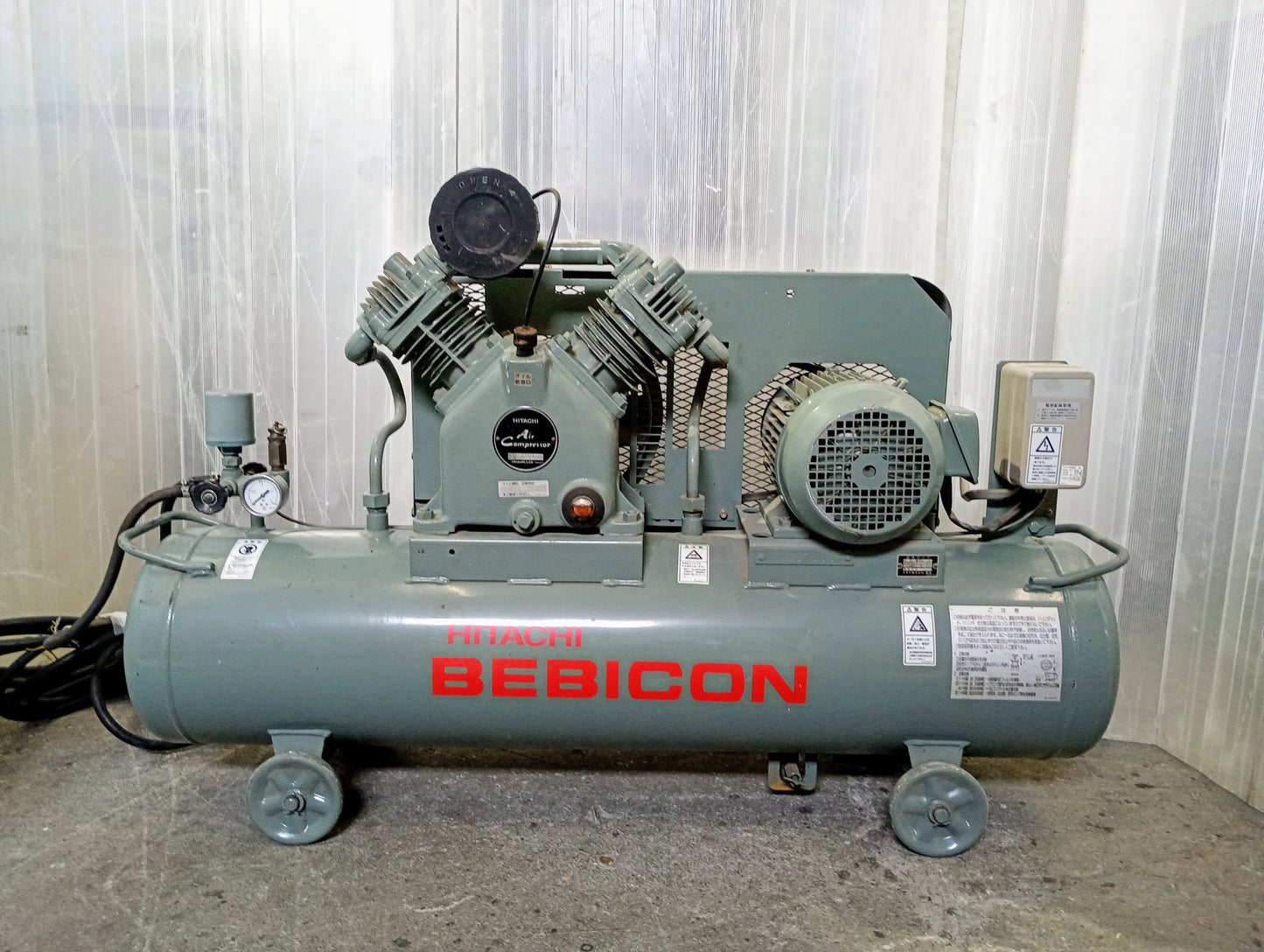 日立 2.2P-9.5VP5 コンプレッサー(ベビコン)hitachi1-22p95vp5-7001