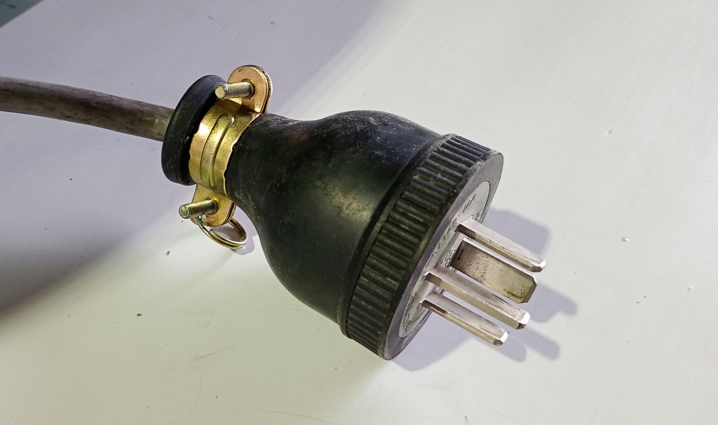 ウチダ LA-2 穿孔機 2穴ドリル uchidatechno1-la2-1001