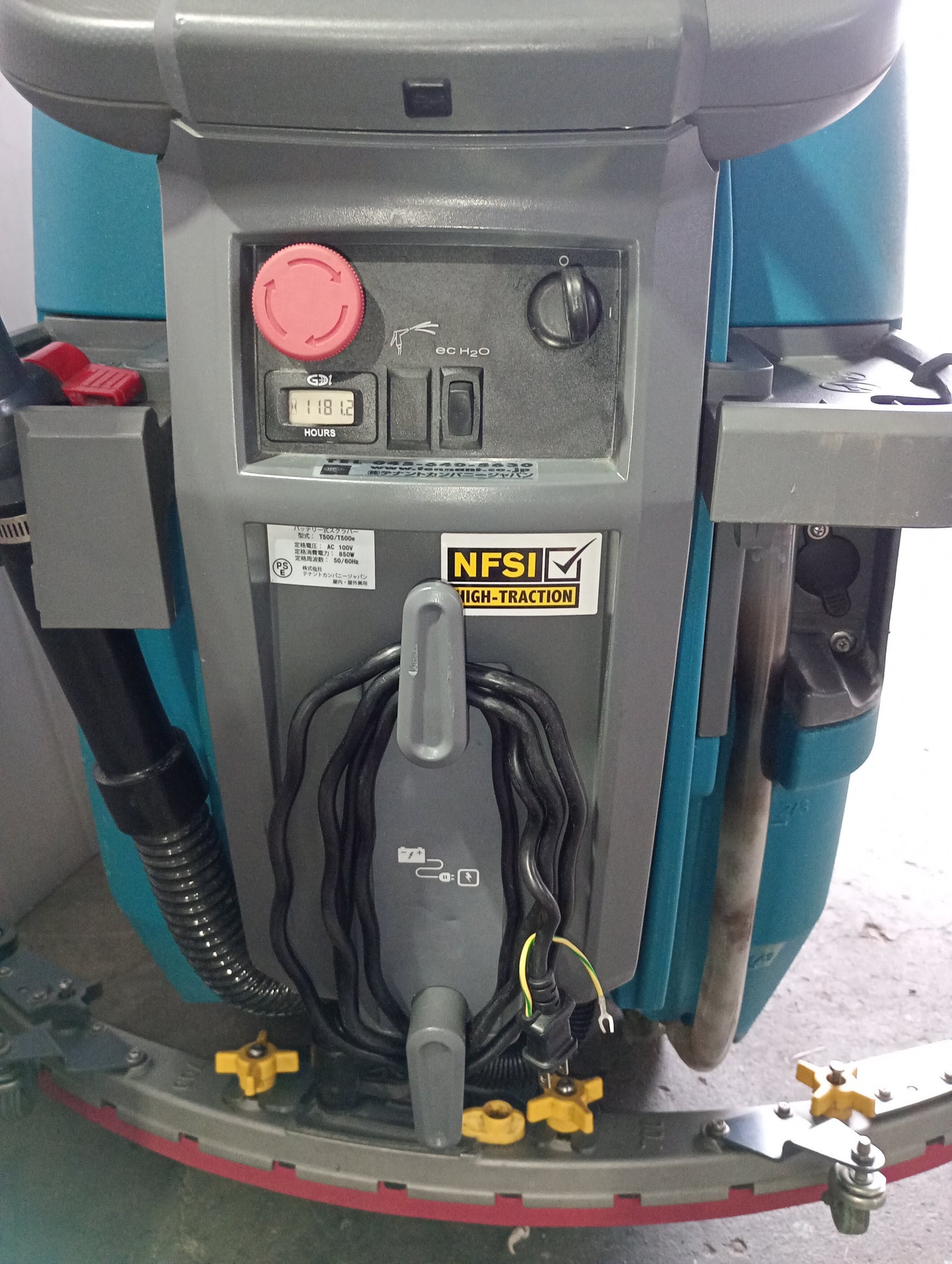 テナント T500-800-D 歩行型フロアスクラバー tennant1-t500-7001