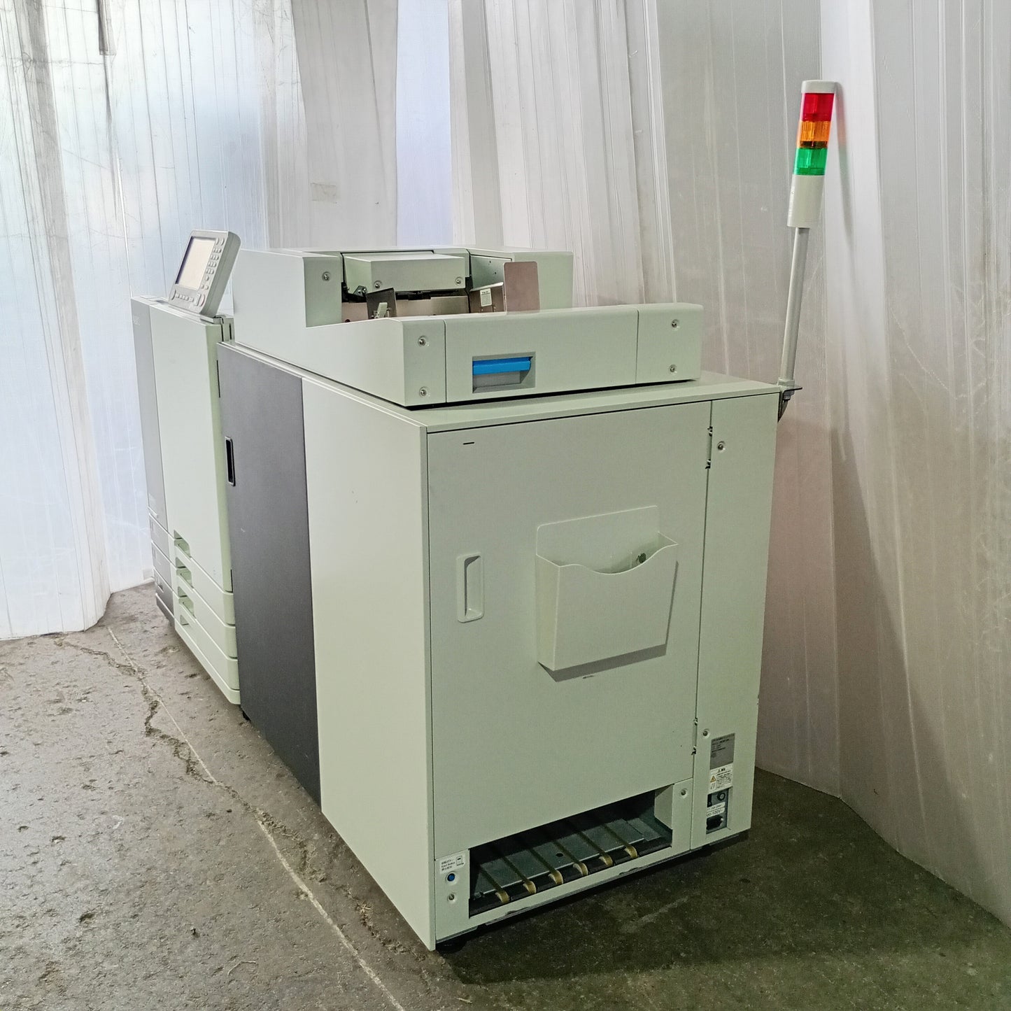 リソー オルフィス ORPHIS GD9630 オンデマンド印刷機+くるみ製本フィニッシャーII付 riso1-gd9630ii-7001