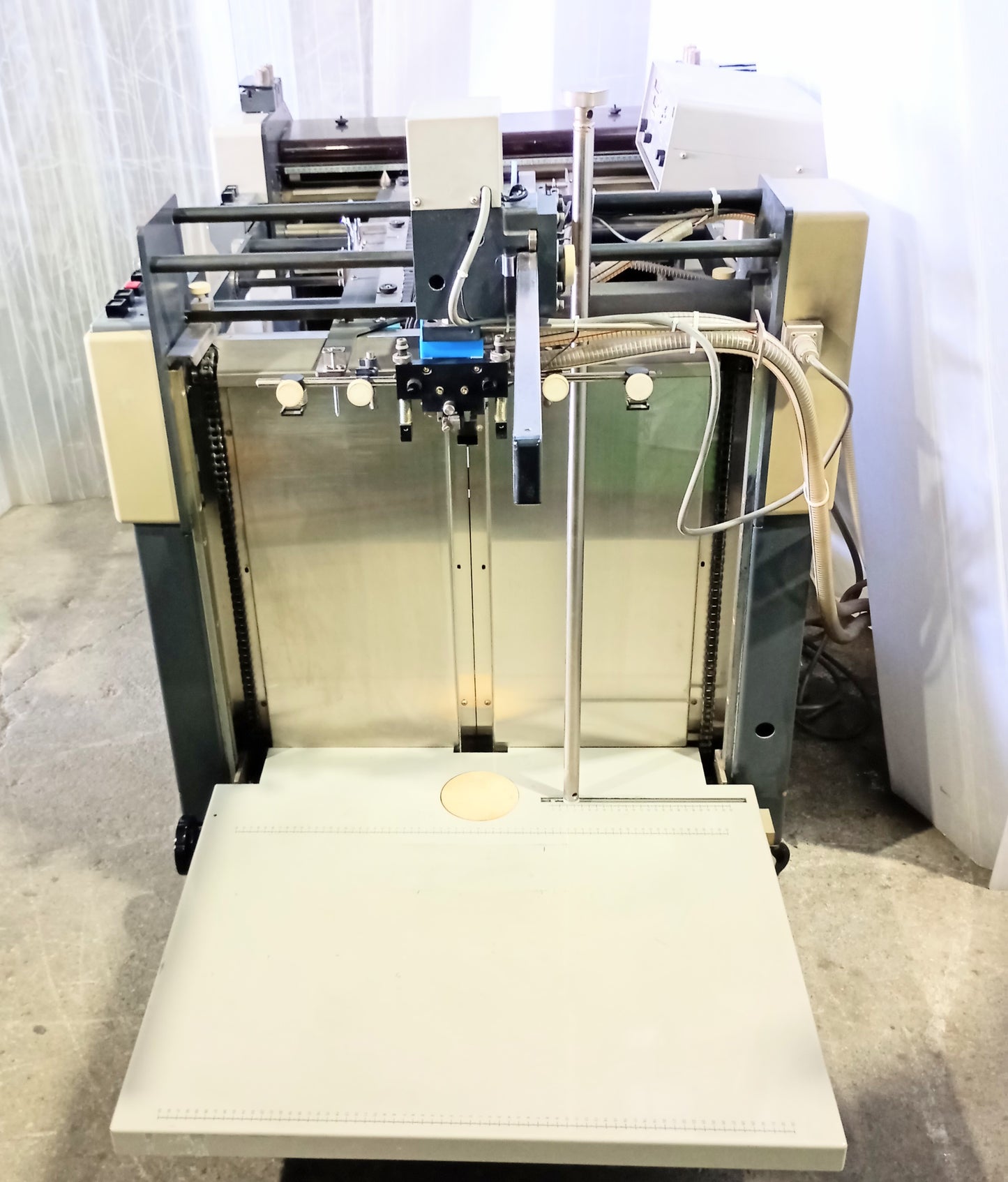 ホリゾン VP66 ミシン目加工機 菊判半裁 horizon1-vp66-0002