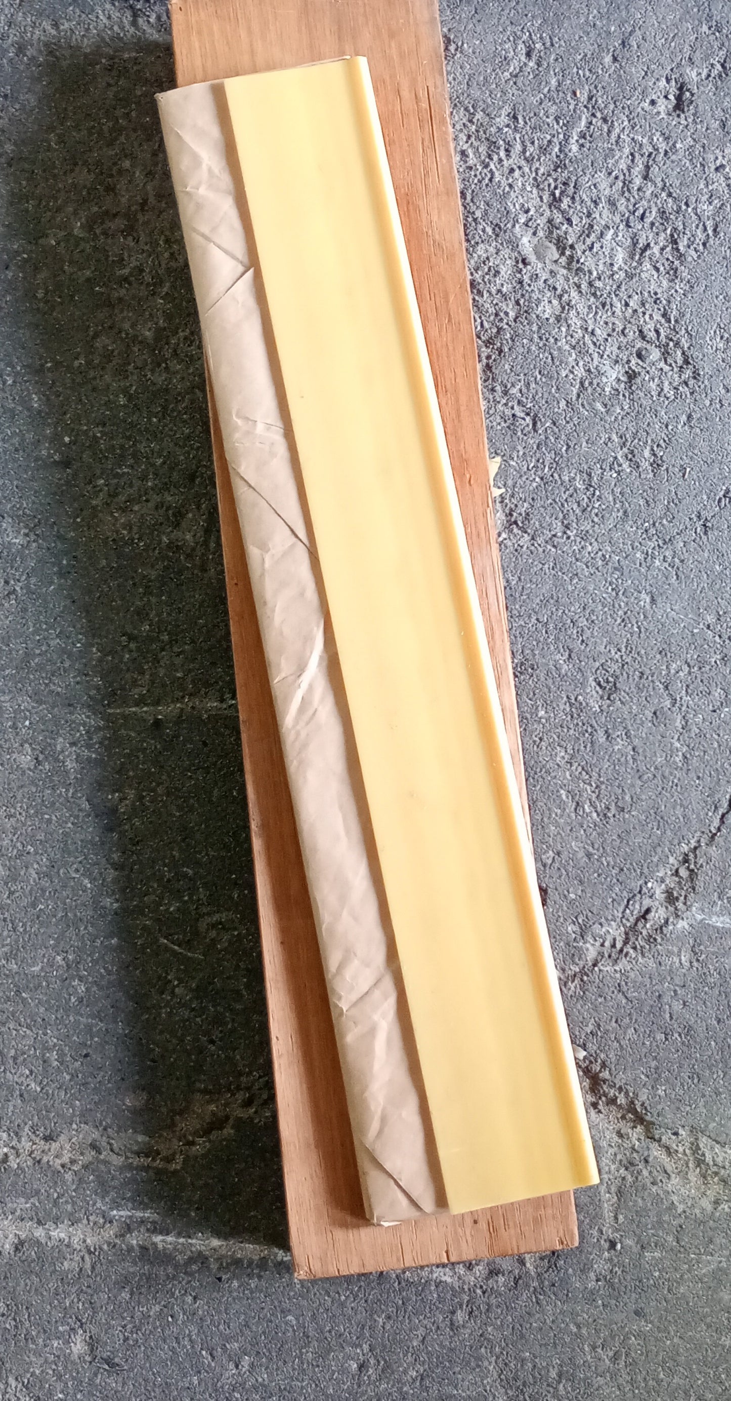 ホリゾン APC-48 コンピュータ式 油圧断裁機 horizon1-apc48-4001