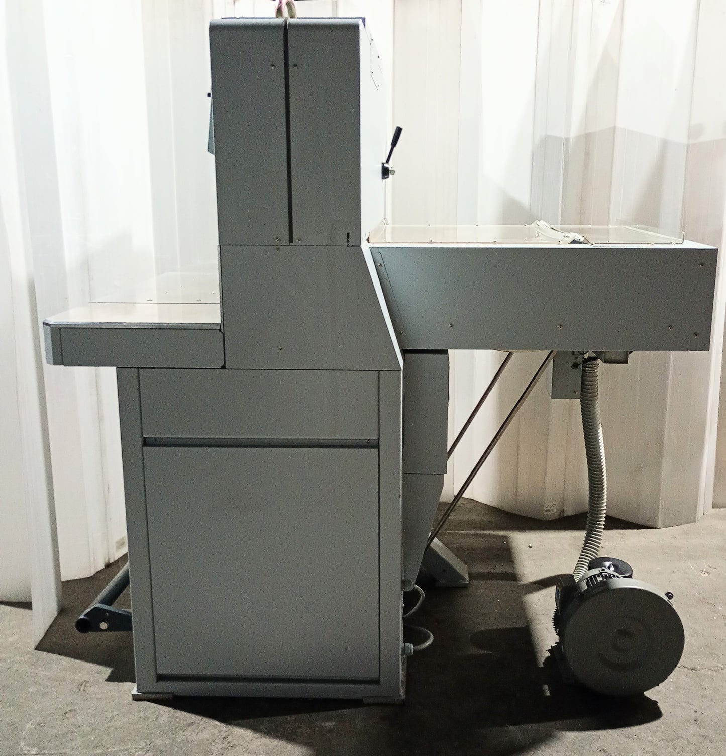 ホリゾン APC-66D コンピューター 油圧式断裁機 horizon1-apc66d-7001