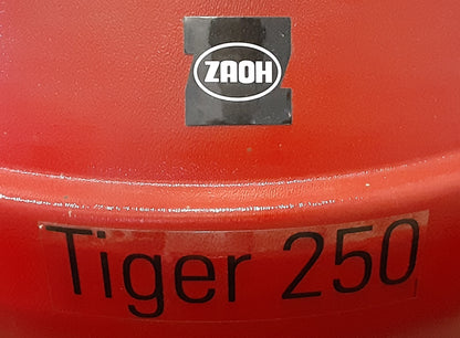 蔵王産業(ZAOH)製 タイガー250G AT/H バッテリー式 搭乗型モップがけ機(床清掃機) 清掃幅1300mm zaoh1-tiger250g-8001