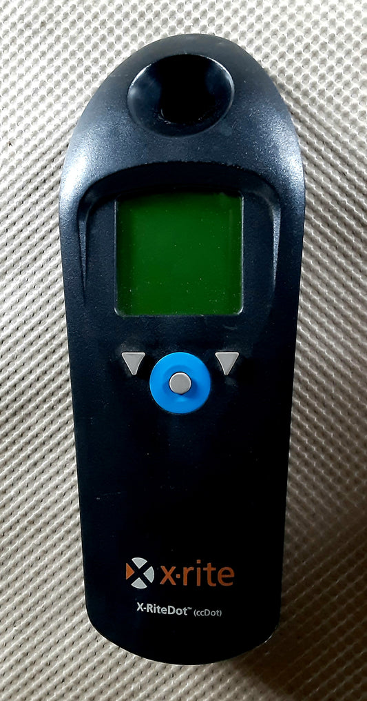 X-Rite(エックスライト)製 X-RiteDot (ccDot) BasicDot 濃度計 ハンディサイズ us-xrite1-ccdotbasicdot-5001