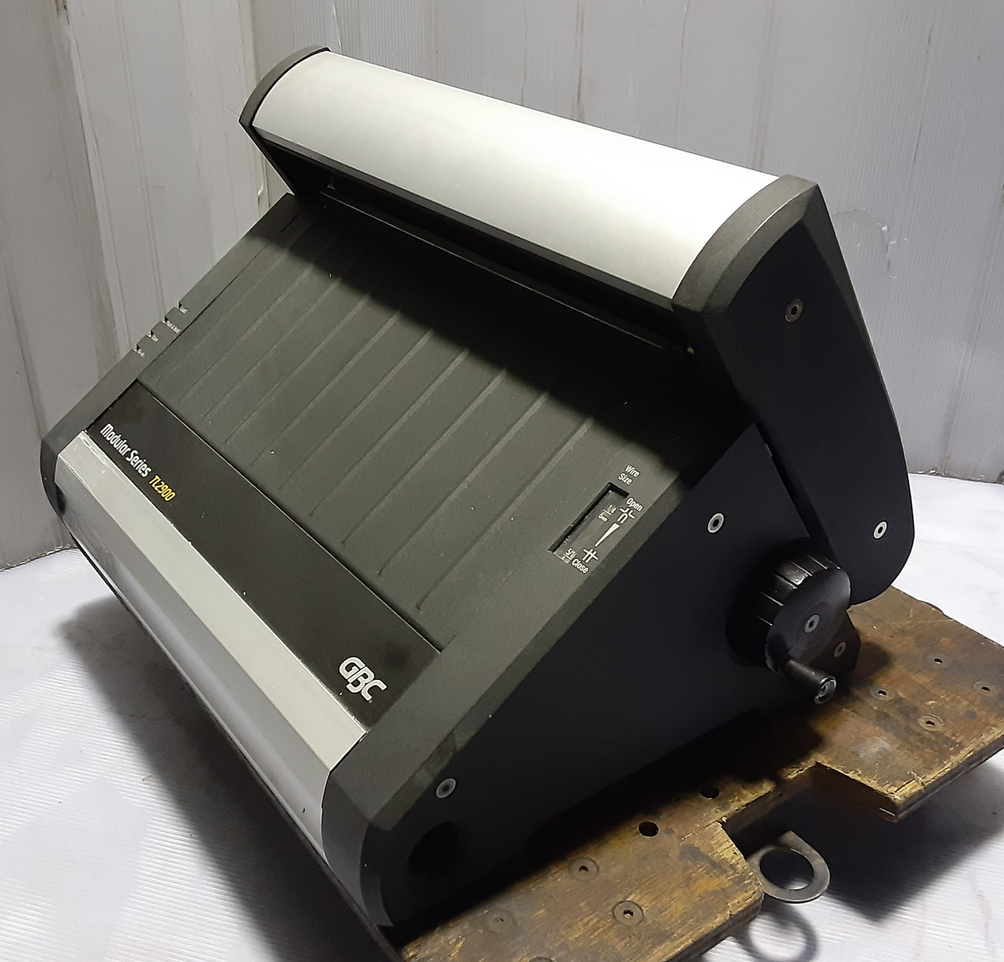 GBC TL2900 Electric Double-Ring Binding Machine, Twin-Loop Binding Machine for Ring Binding (US-GBC1-TL2900-2022112502)