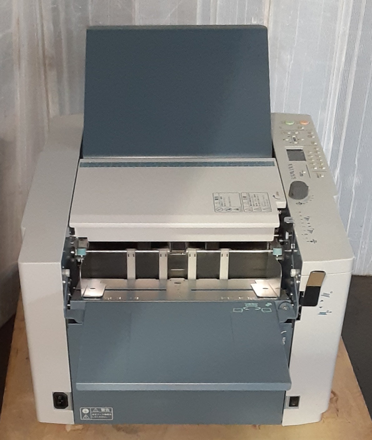 ###① Duplo DF-970 Desktop Paper Folder (without cross-fold lever) (duplo1-df970-3001)