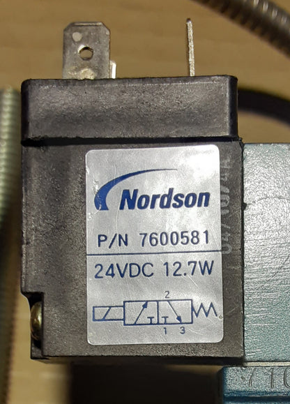 ノードソン製 ホットメルト用 アプリケータ クラシックブルー 2-LP-T パーツナンバー1055000 24VDCプラグ付き nordson1-2lpt1055000-1242