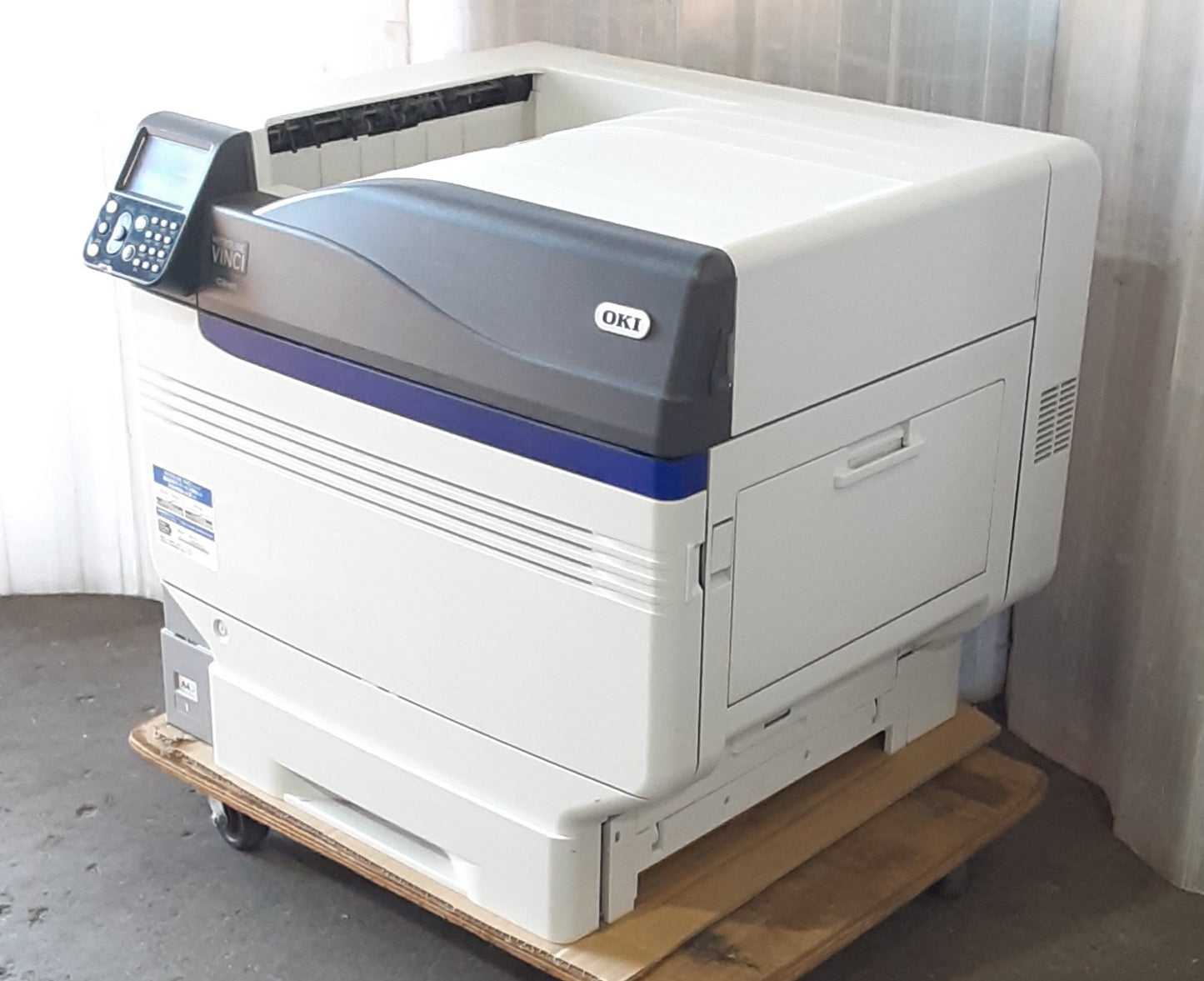 OKI製 C941dn カラーLEDプリンター 5色印刷 転写紙やフィルムのプリントにも対応 oki1-ledc941dn-4001