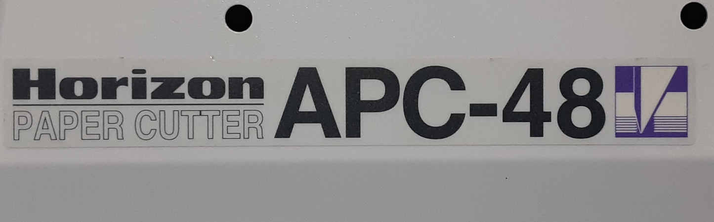 ホリゾン(Horizon)製 APC-48 コンピュータ式油圧断裁機 最大断裁幅480mm