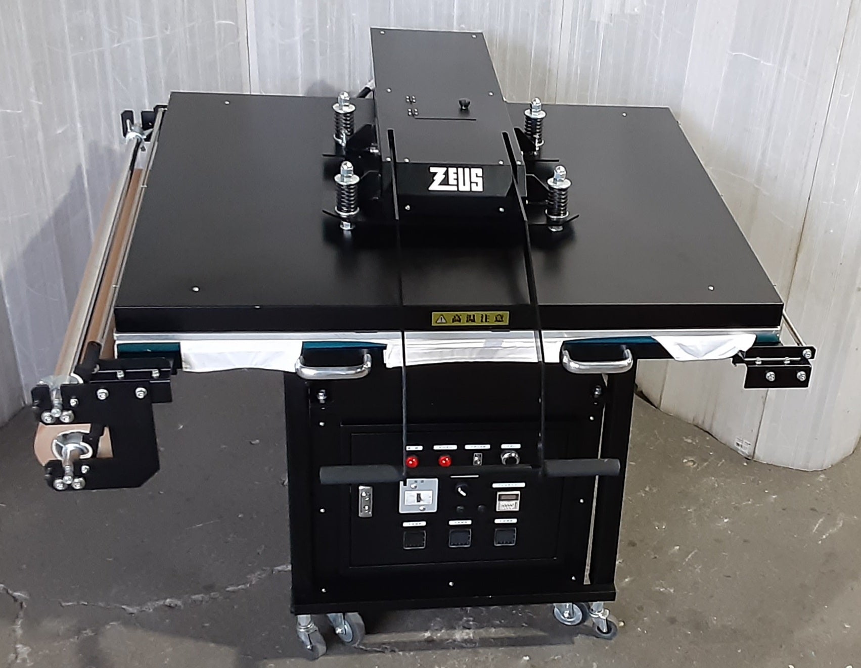 中古 ユーロポート製 ZEUS(ゼウス) PZ-130110D 大判手動アイロンプレス機