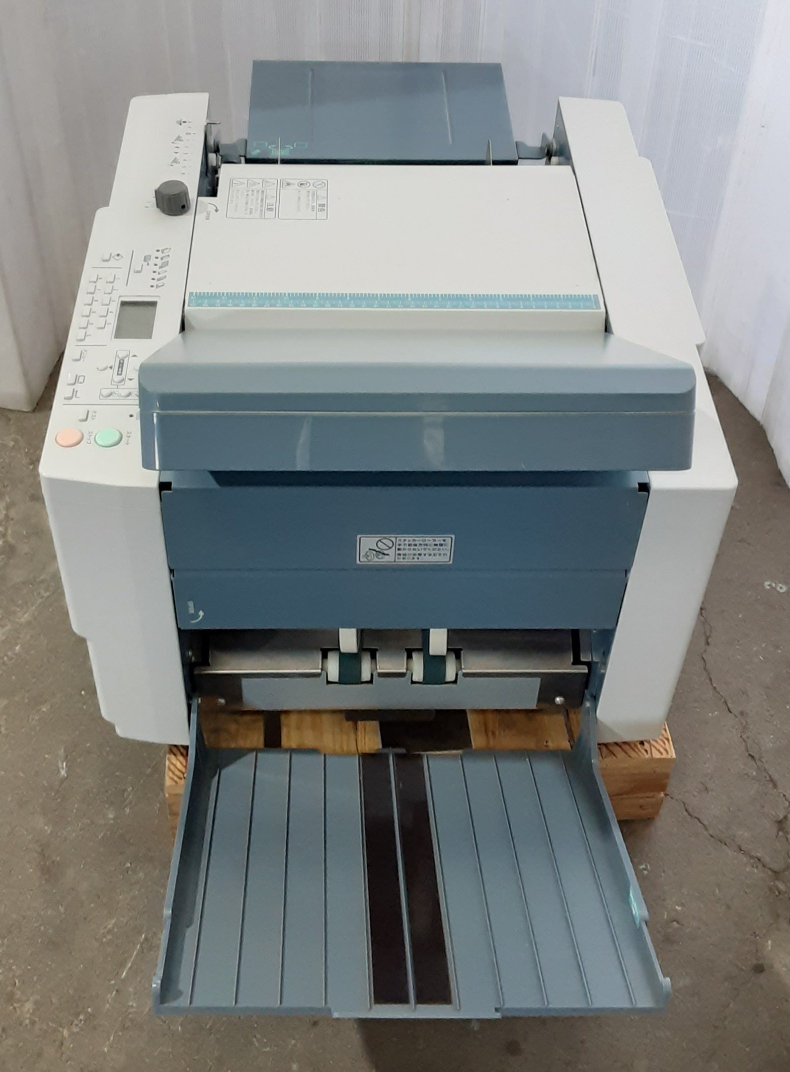 中古 デュプロ(Duplo)製 デュプロフォルダー DF-980 卓上紙折り機