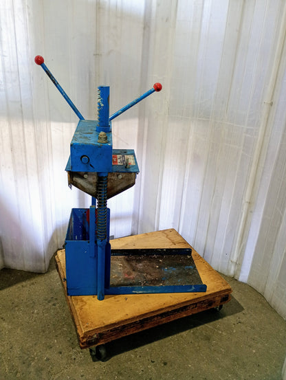 明治機械製作所 カンパックス CPH-18 手動式廃缶処理機 meijikikaiseisakujo1-cph18-7142