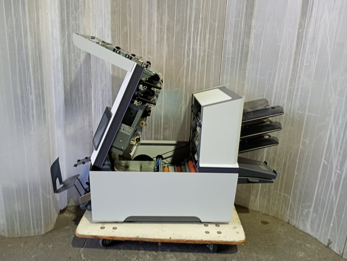 neopost 封入封かん機 DS-75i 封入機(折りから封入まで) fr-neopost1-ds75i-95001