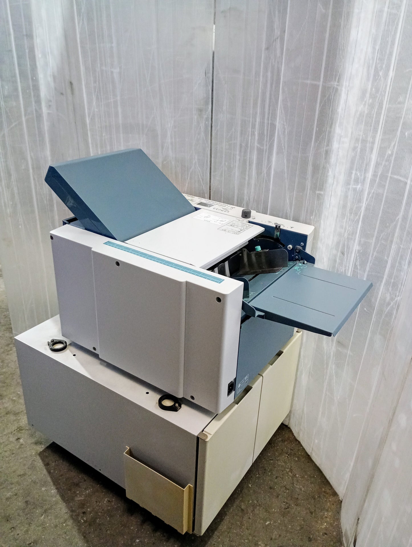 デュプロ デュプロフォルダー DF-980 卓上紙折り機 A3ノビ対応 duplo1-df980-16001