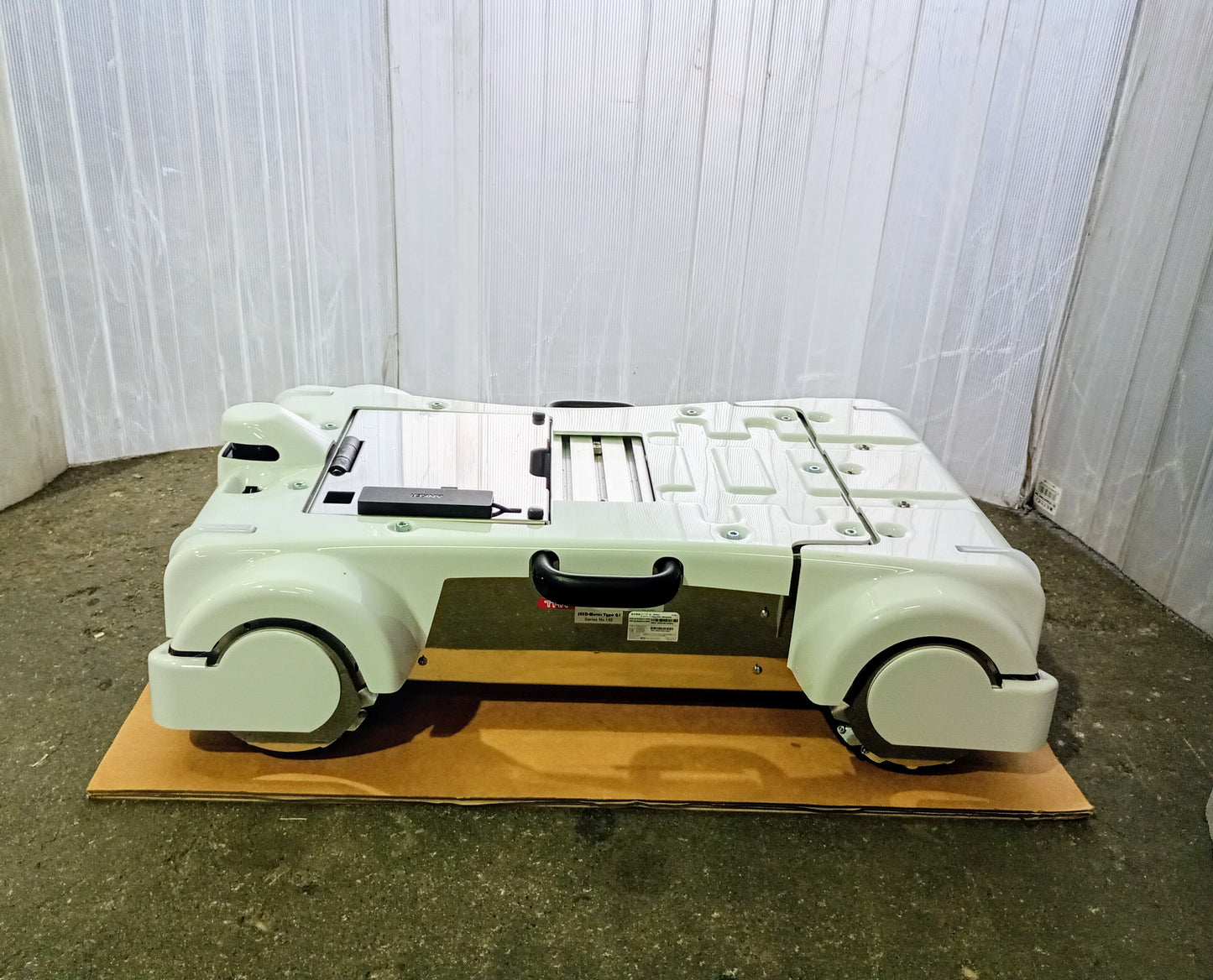 ＴＨＫ SEED Mover TypeG1 自律搬送ロボット台車 thk1-seedmovertypeg1-6001