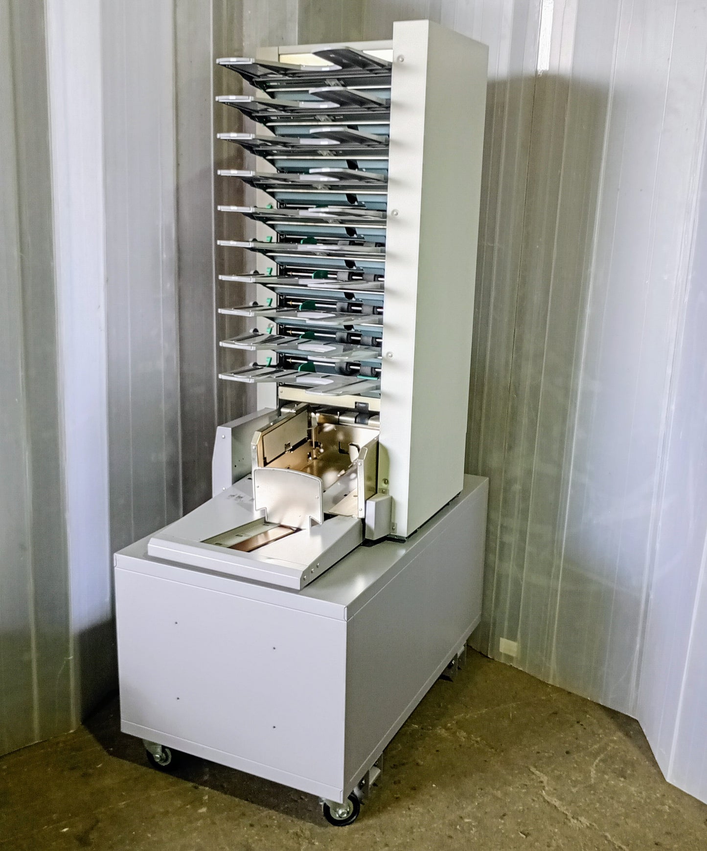 リソー TC3100 コロ式 丁合機 riso1-tc3100-1001