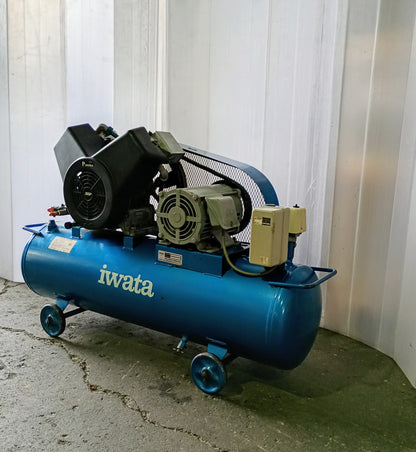 岩田塗装機工業(現アネスト岩田) SP-22PB レシプロコンプレッサー