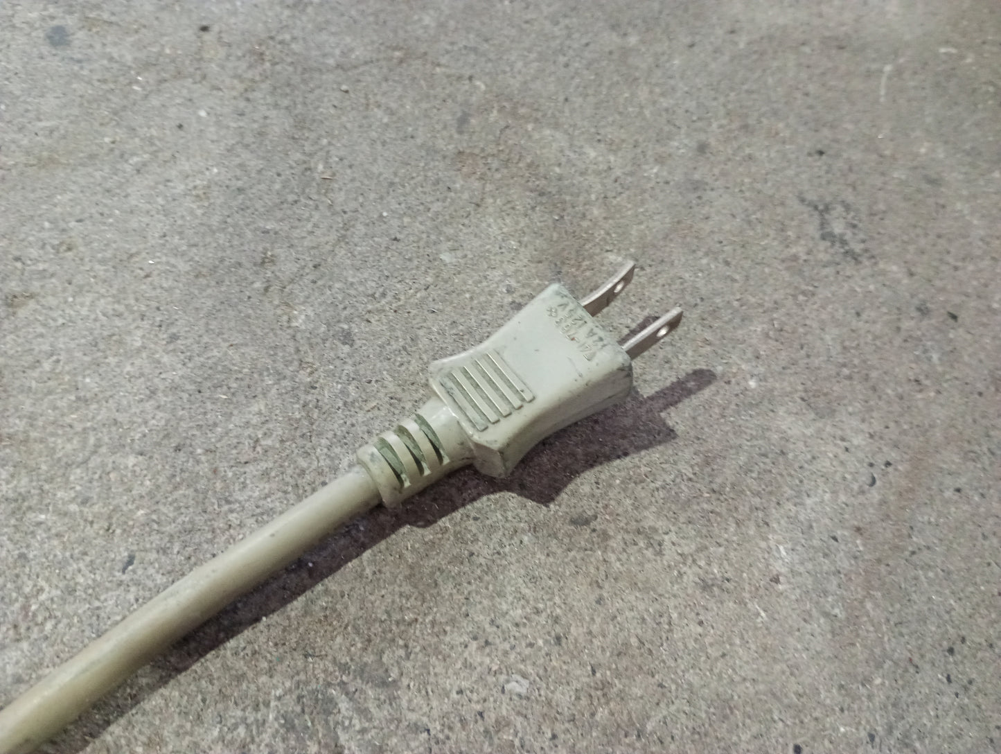 ストラパック ST60 足踏み式紐かけ結束機 strapack1-st60-0001