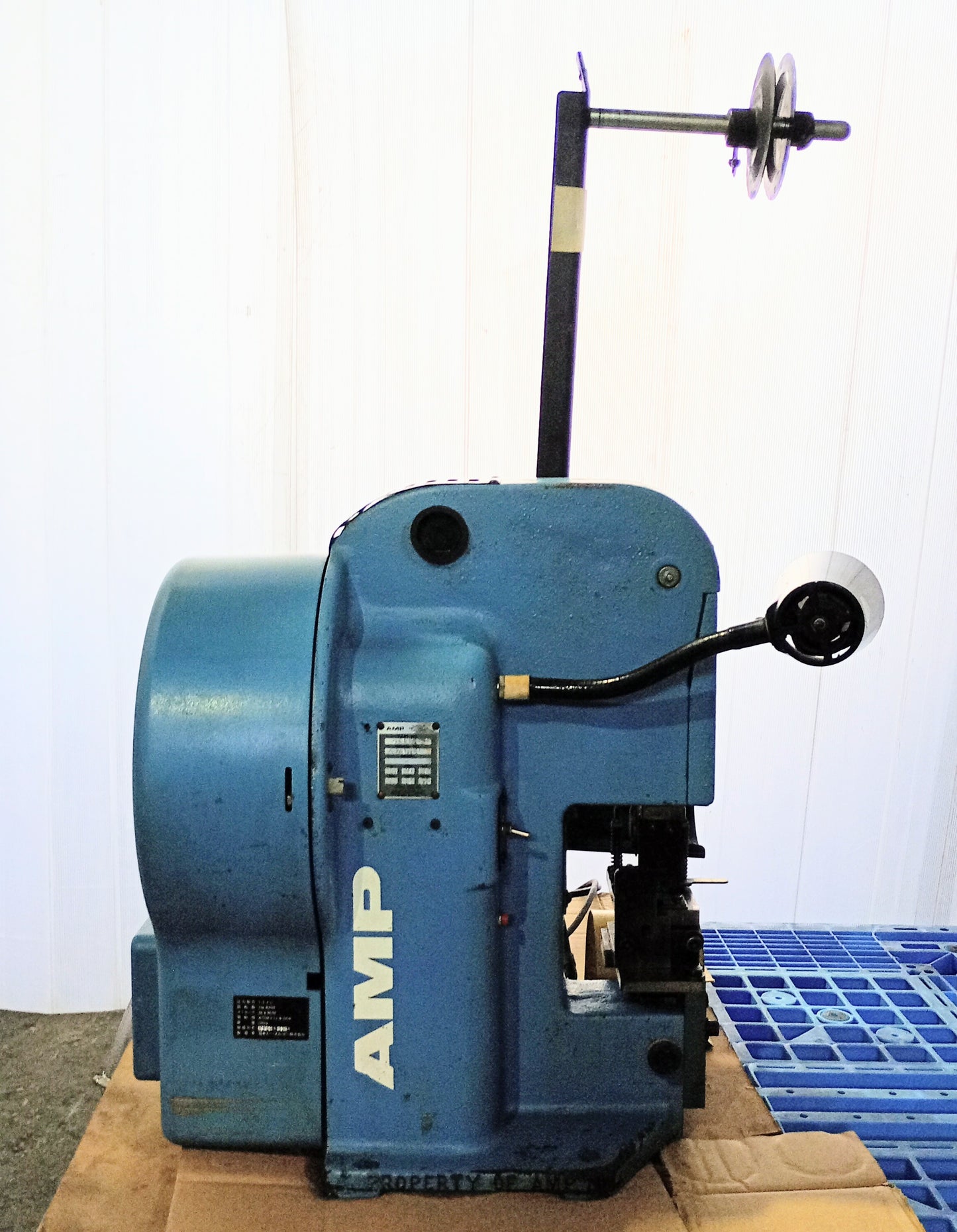 日本エー・エム・ピー　モデル J2・CM-022　アンプレクトリック端子圧着機 amp-j2cm022-5022