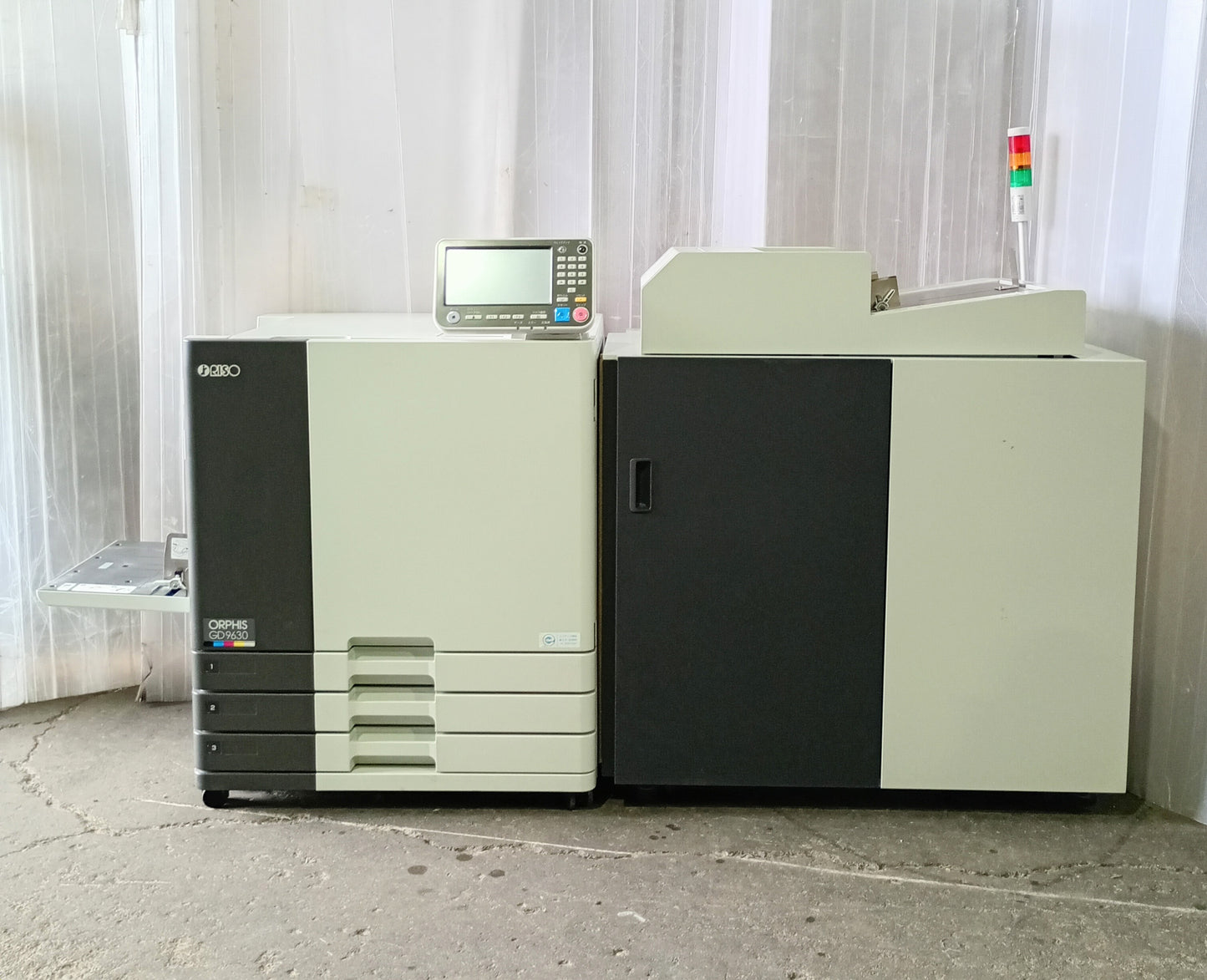 リソー オルフィス ORPHIS GD9630 オンデマンド印刷機＋くるみ製本フィニッシャーII付 riso1-gd9630ii-7001