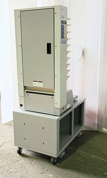 リソー TC5100 コロ式卓上丁合機　合紙＆分割付き riso1-tc5100-0042