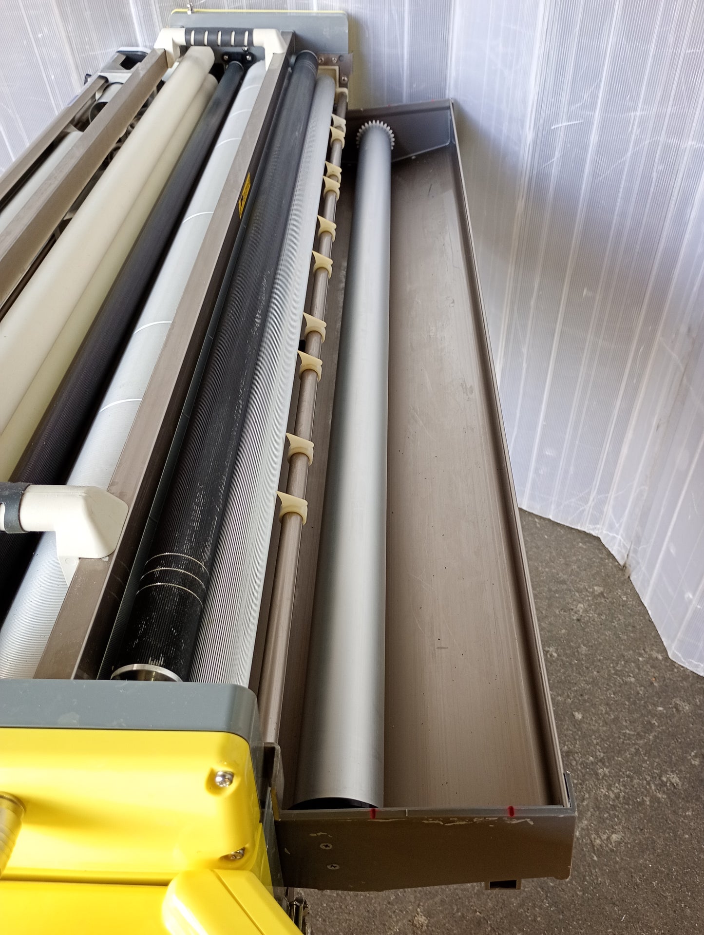 KLASS 自動壁紙糊付け機械プライムミュウⅢ klass-primemiu-6001