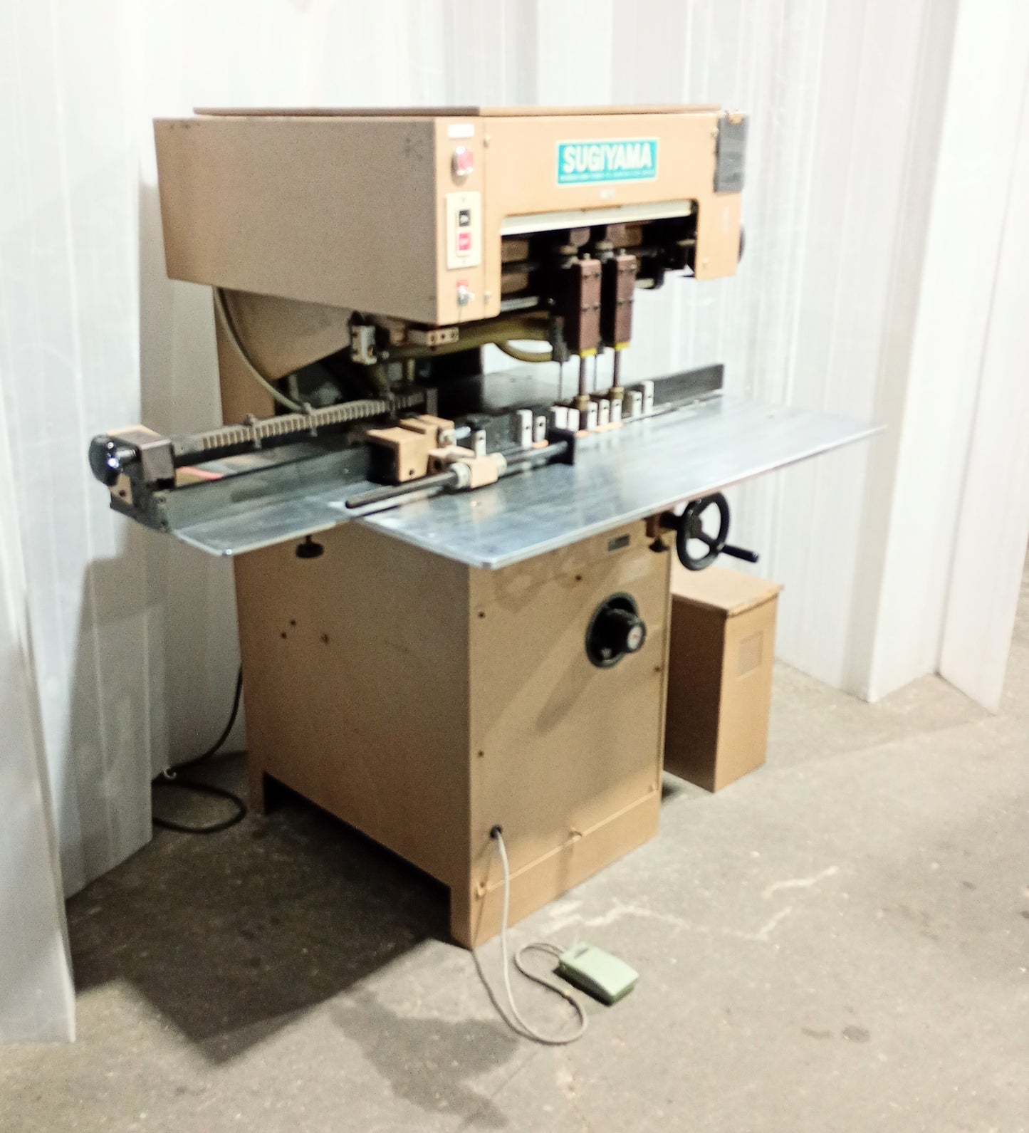 杉山機械工業 SKD-73型 自動2連式ドリル穿孔機 sugiyamakikaikougyo1-skd732-0001