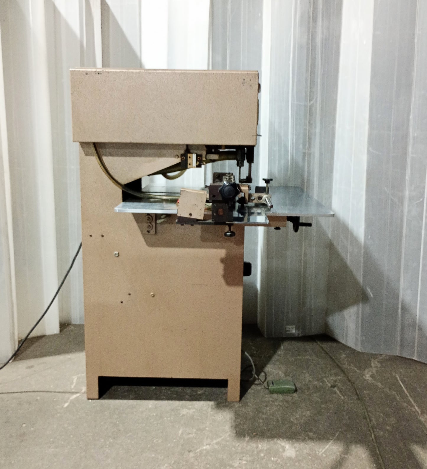 杉山機械工業 SKD-73型 自動2連式ドリル穿孔機 sugiyamakikaikougyo1-skd732-0001