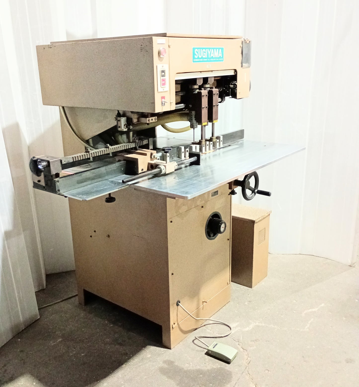 杉山機械工業 SKD-73型 自動2連式ドリル穿孔機 sugiyamakikaikougyo1-skd732-0001