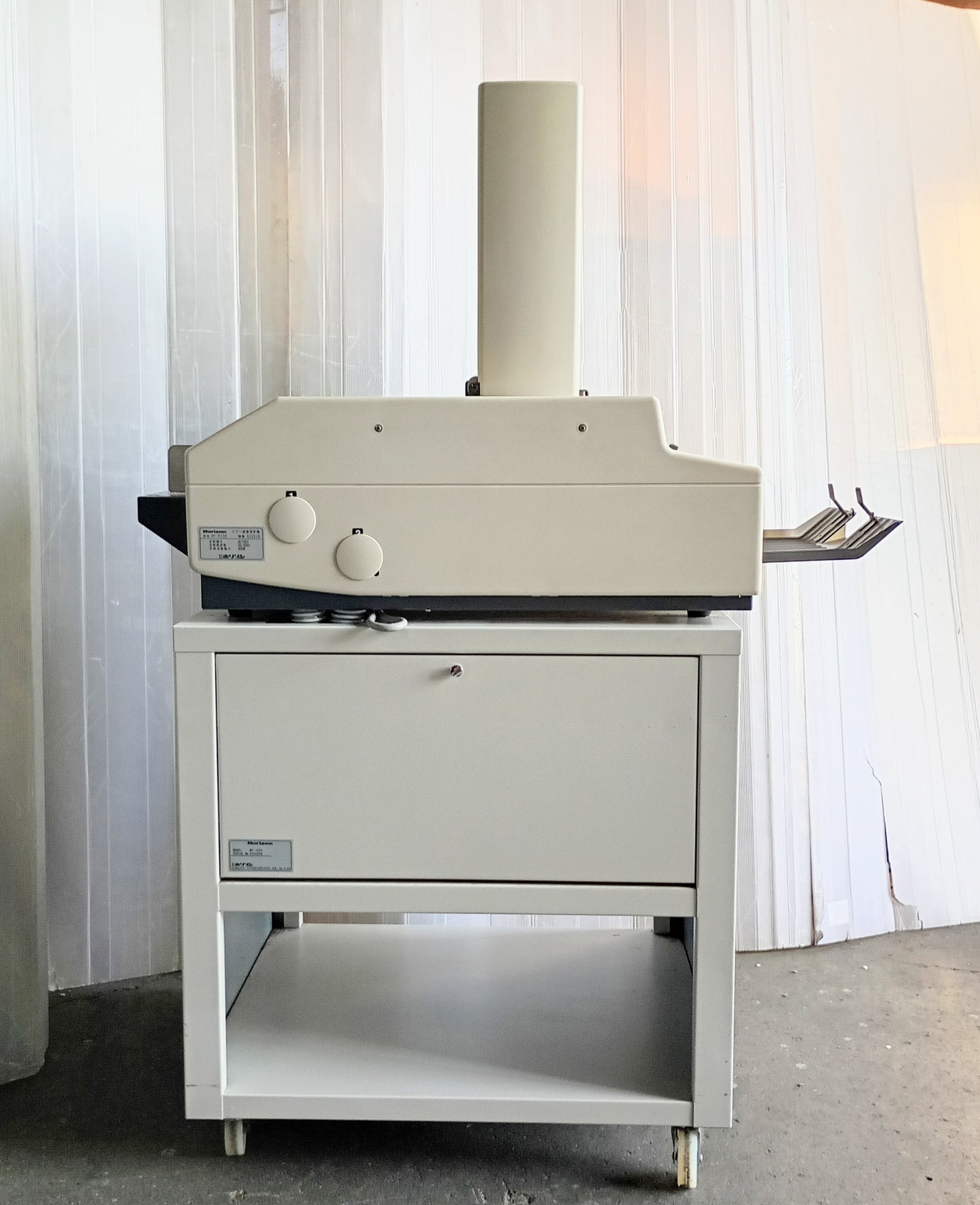 ホリゾン PF-P330 エア給紙 卓上折機 horizon1-pfp330-2001