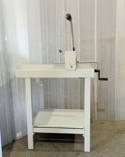 マイツ MC-4205 Ａ３対応 卓上手動断裁機 maitz1-mc4205-1001