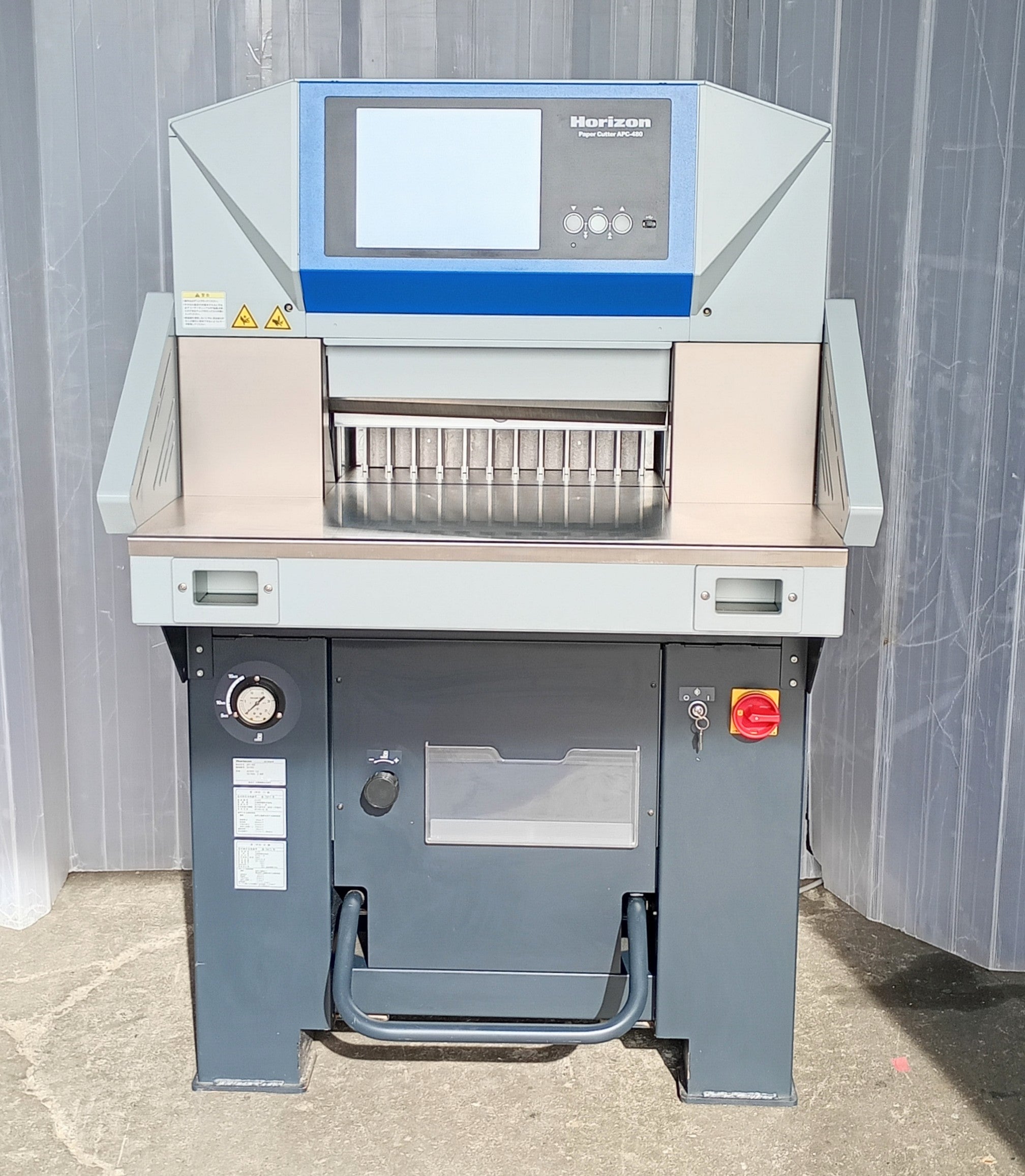中古 ホリゾン APC480 油圧断裁機 断裁機 シートカット