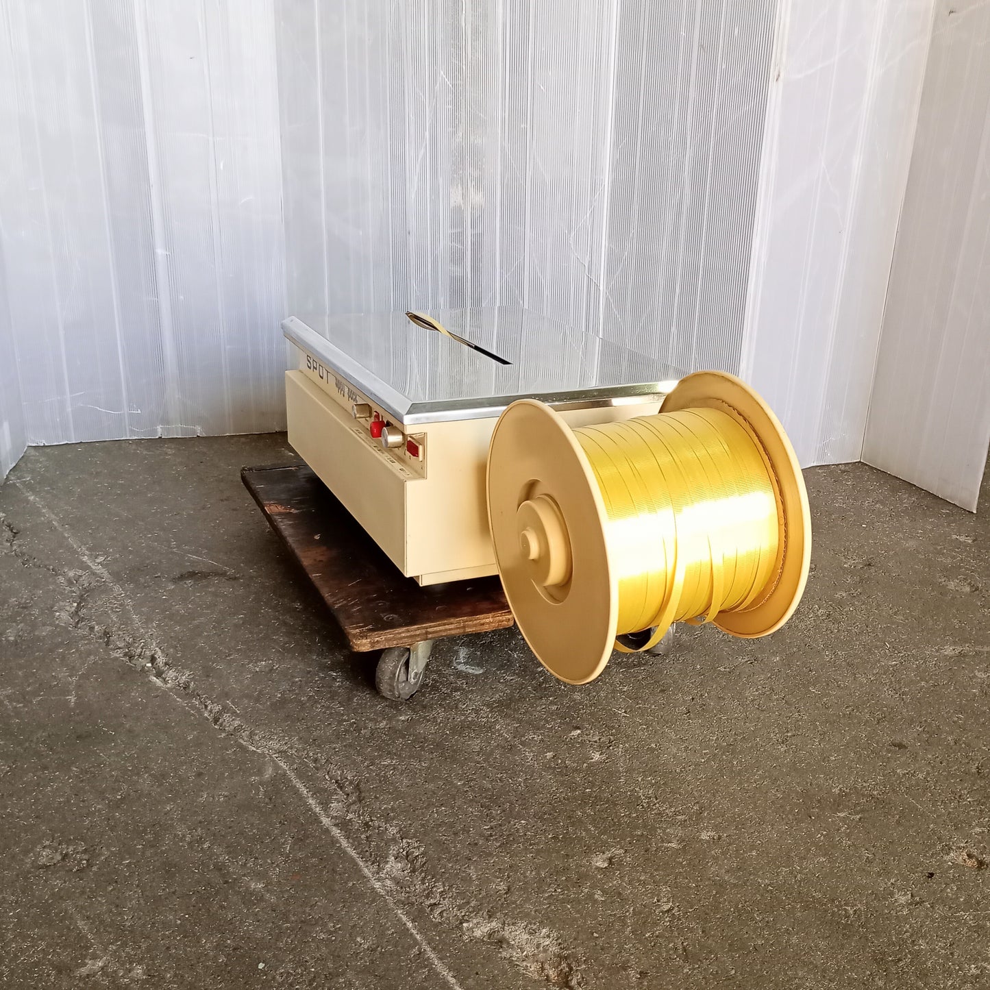 昌弘機工　スポット ティピーパック FT　卓上小型半自動結束機 syokokiko1-spotft-4014