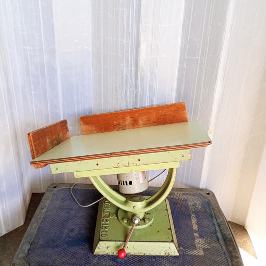 Compact jogger (paper aligner/shovel) jogger490x650-9001